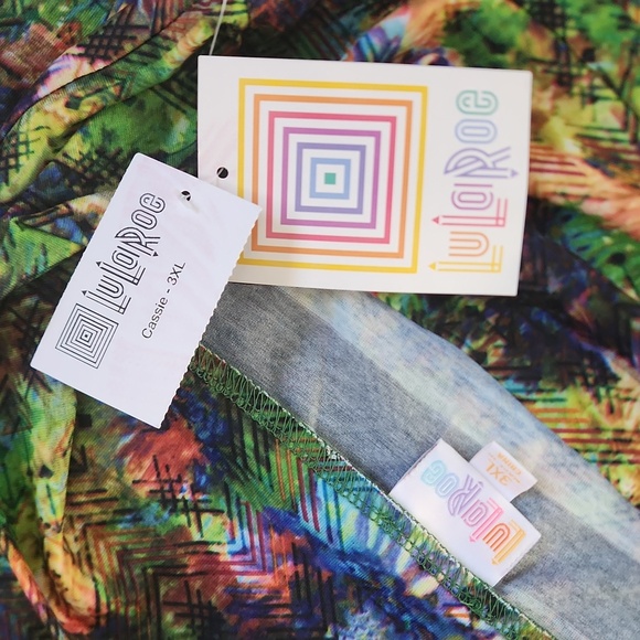 NWT LuLaRoe Cassie Midi skirt, Size 3XL - Picture 13 of 16